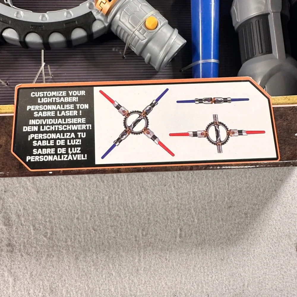 NWT Star Wars Galaxys Edge Trading Outpost Lightsaber Workshop Hasbro E9945 NEW